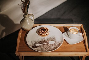 Luxury Inn