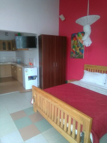 Rokas Hotel