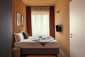 Bob W Milan Ticinese