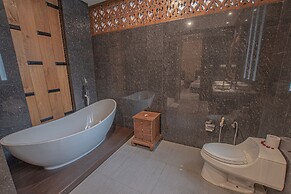 Hidden Seroja Villa