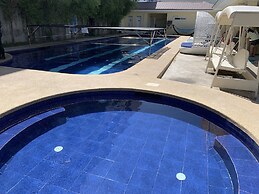 Mactan Seahorse Beach Resort - Hostel