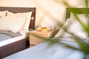 Mina Hotel