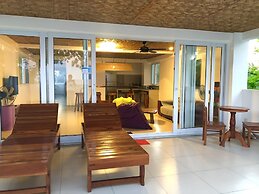 Indai Aquasports and Resort