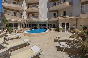 Apartments Del Mar