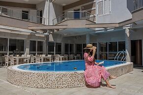 Apartments Del Mar