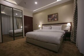 Strand Hotel