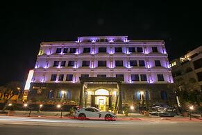 Strand Hotel