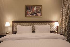 Strand Hotel