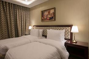 Strand Hotel