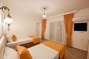 Infinity Ruby Hotel