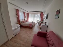 Infinity Ruby Hotel
