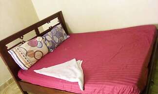 Crestone Peak Inn Guest House