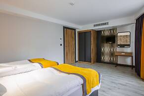 Kayhan City Hotel