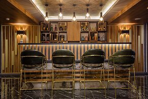 Kayhan City Hotel