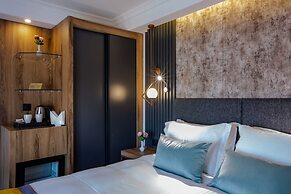 Kayhan City Hotel