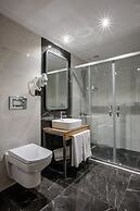 Kayhan City Hotel
