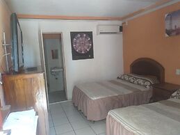 Hotel Rio Colima