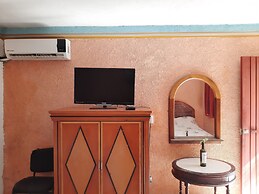 Hotel Rio Colima