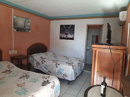 Hotel Rio Colima