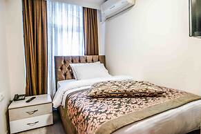 Lazz City Hotel