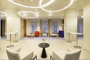 Holiday Inn Yerevan - Republic Square by IHG