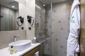 Holiday Inn Yerevan - Republic Square by IHG