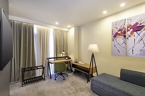 Holiday Inn Yerevan - Republic Square by IHG