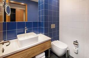 Holiday Inn Yerevan - Republic Square by IHG