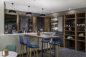 Holiday Inn Yerevan - Republic Square by IHG