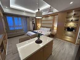 Fantastic Step to the Venice