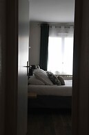 Azur Hotel