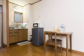 Centrally Located Deluxe Furnished.1