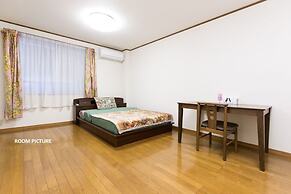 Centrally Located Deluxe Furnished.2