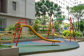 Comfortable Studio @ Green Bay Pluit Apartment