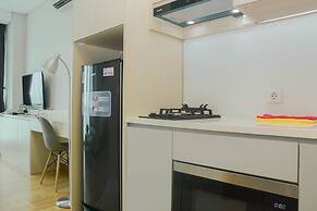 Comfortable Studio Room at Capitol Suites Apartment
