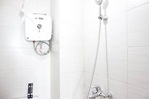 Cozy & Trendy Studio at Gateway Pasteur Apartment