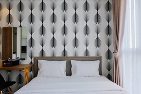 Homey and Comfy Studio Casa De Parco Apartment