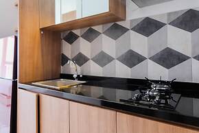 Homey and Comfy Studio Casa De Parco Apartment