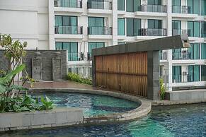 Cozy Studio Apartment at Nine Residence connected to Mall