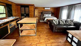 River Rock Guesthouse