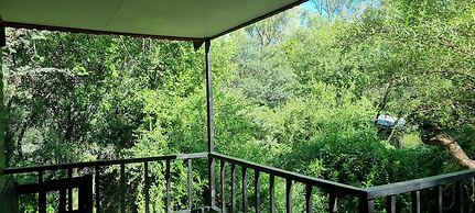 River Rock Guesthouse