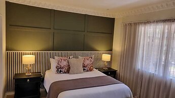 River Rock Guesthouse