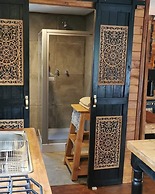 River Rock Guesthouse