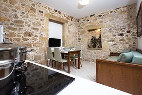 Agarathos Homes