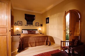 Villa Dinari