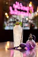 YOTEL Manchester Deansgate