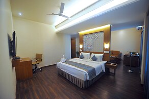 Pipul Padmaja Premium and Convention