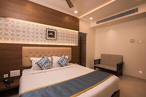 Hotel SMA Grand Inn
