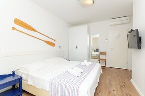 Apartments Beach House Paradiso