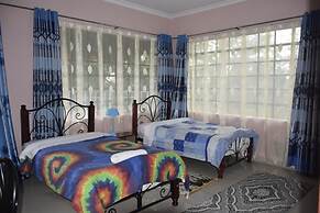 Yaris Guest House